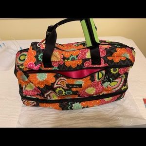 VERA BRADLEY CARRY ON WHEELED BAG, with matching Luggage Tag, preowned A+cond.